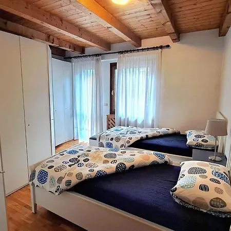 Attico Con Vista Sulle Dolomiti Apartment Calalzo di Cadore